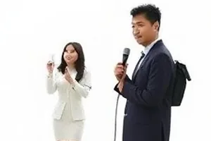 三号棚配电箱与亮起的红色应急灯
